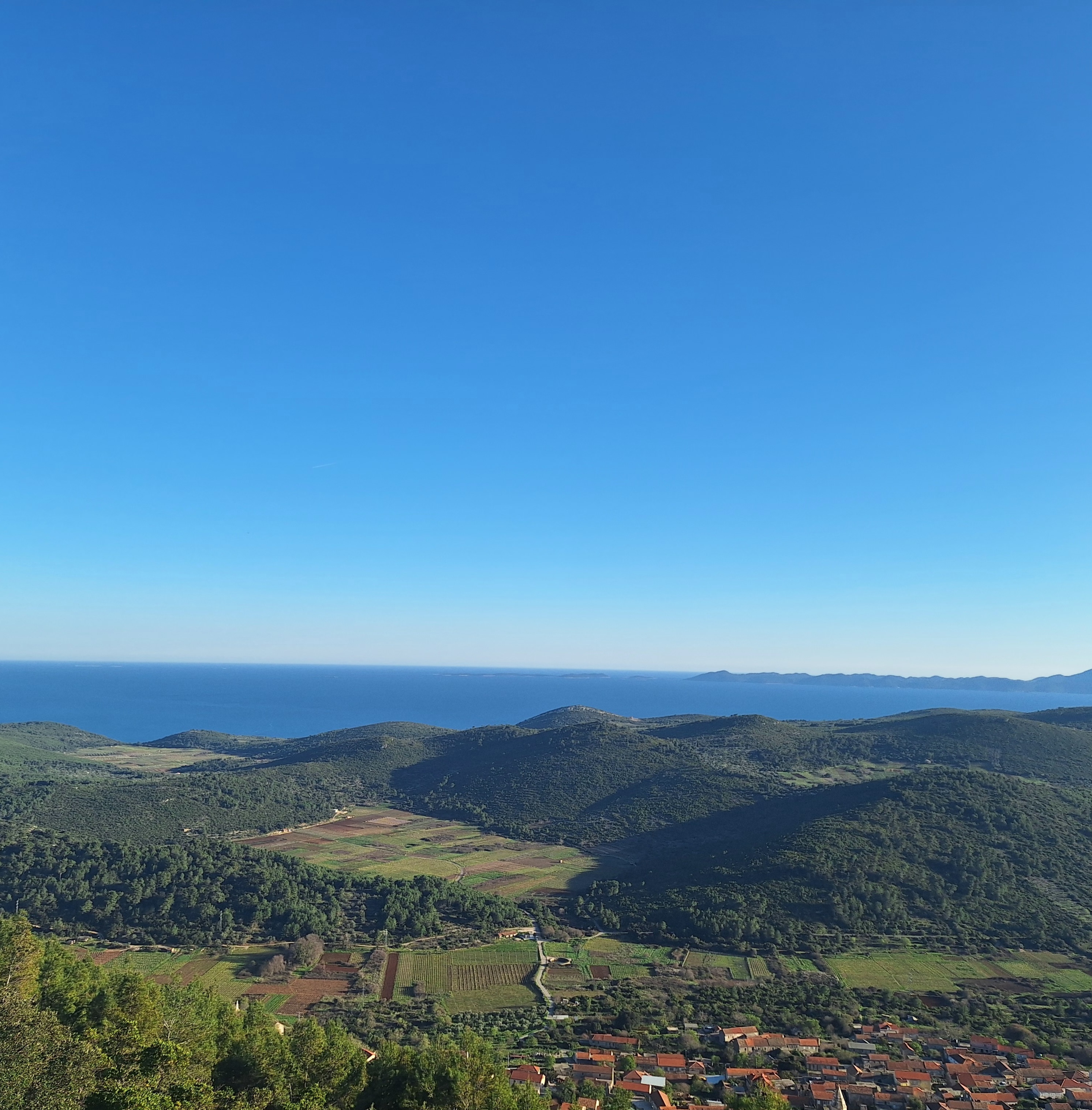 Wiew from highest mountain in Smokvica and to the vineyards of Pošip and the surrounding islands